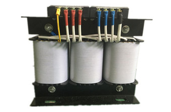 三相隔離變壓器的發(fā)展趨勢(shì)